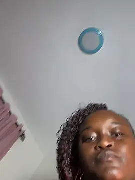 Bella045 webcam