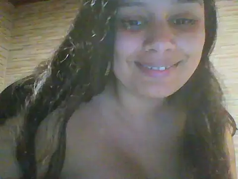 Juliee_21 webcam