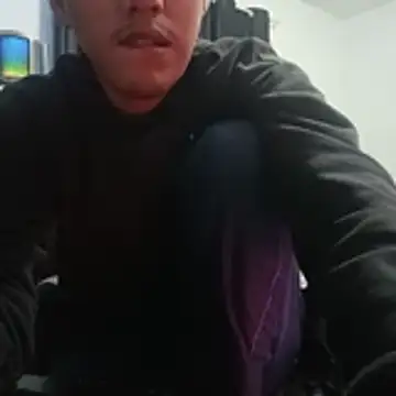 leoziito live cam on StripChat