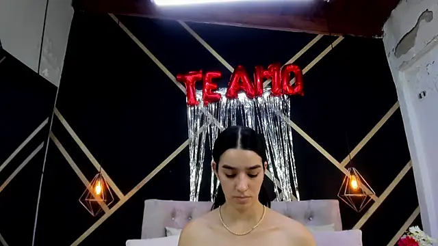 CelesteCox webcam