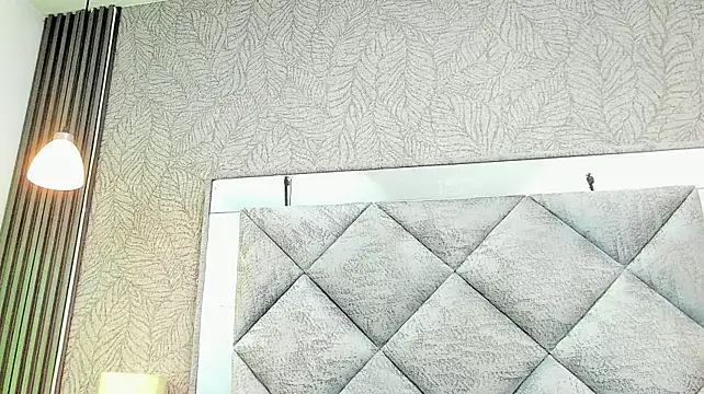 ArianaThomson webcam