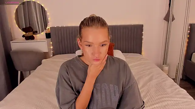 CassieRayss webcam