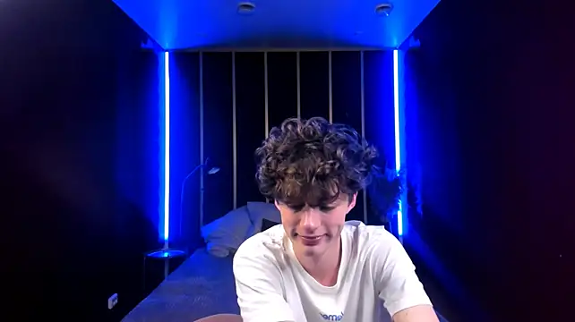 LukeSweet webcam