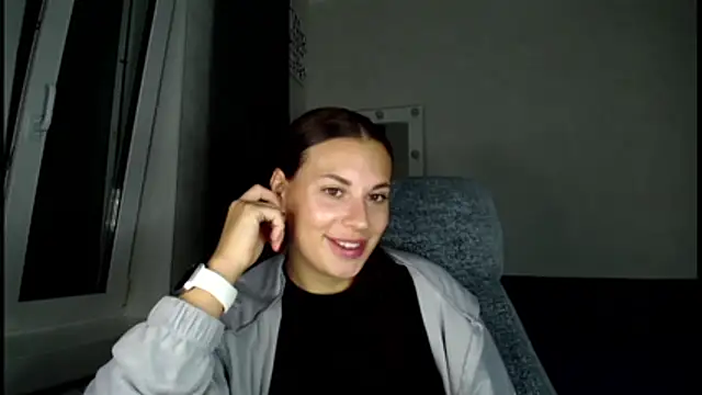 MoonriseGoddess webcam