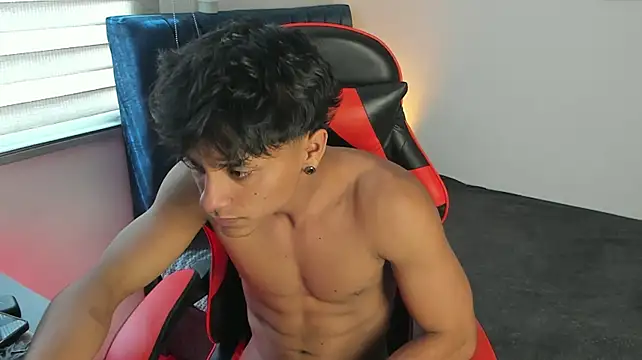 ZYZZ1312 webcam