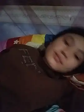 Hilary-123 webcam