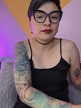 kat_paradise webcam
