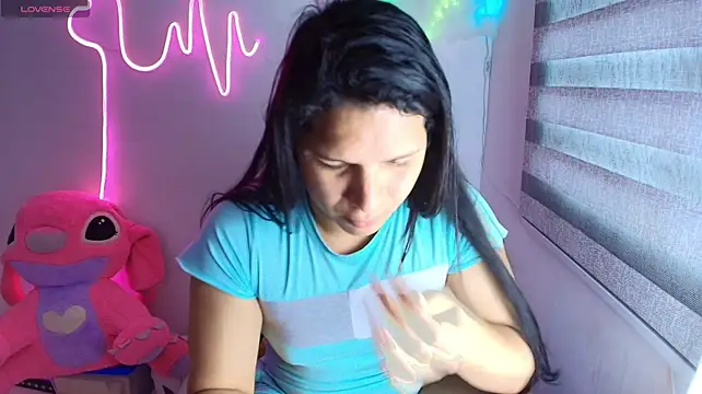 alys_love webcam