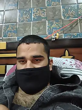 BeardKingoBack webcam