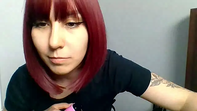 ZaraHotTeen webcam