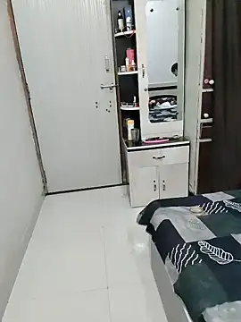 Shona1122 webcam