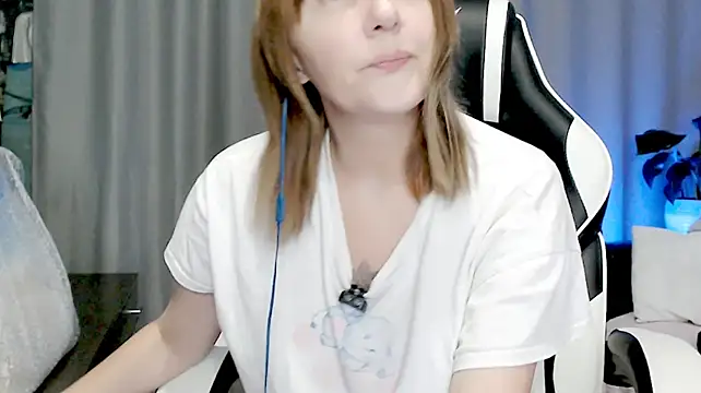 Angel_Eyes_Dark_Mind webcam