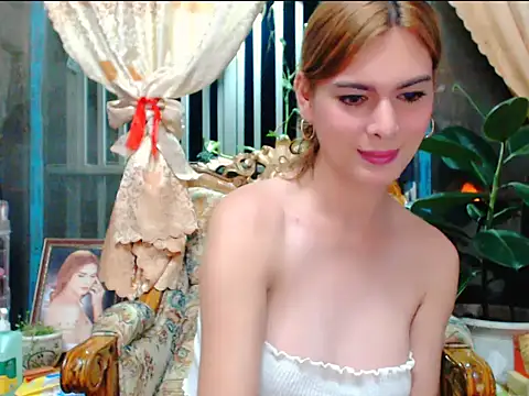 Ts_Francine webcam