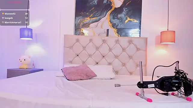 Preetty_Moon webcam