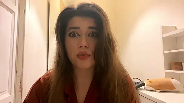 TildaKauble webcam