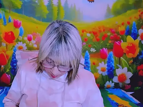 indianroxy webcam