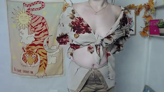 VeryVeryVeryShy_ webcam