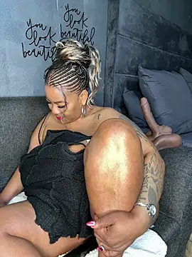 ExclusiveLeexx live sex cam