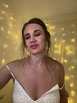 LucieMack webcam