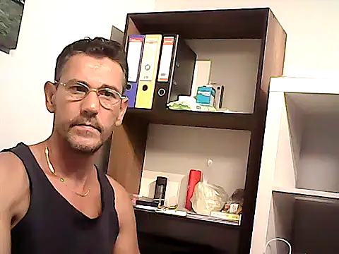 mastercharisma35 webcam