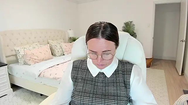 Vika73 webcam
