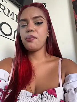 Sara-77 webcam