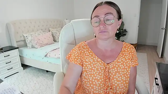 Vika73 webcam