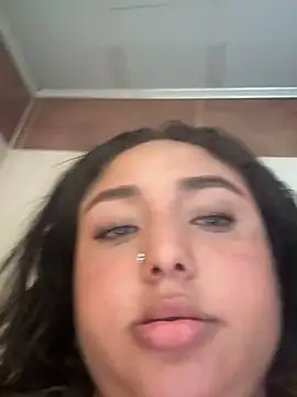 Selenee23 webcam