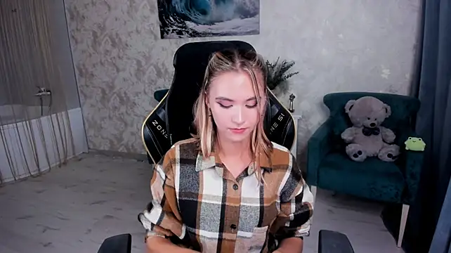 EllaCurtis