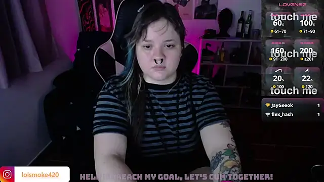 Bdsm_and_fries live cam on StripChat