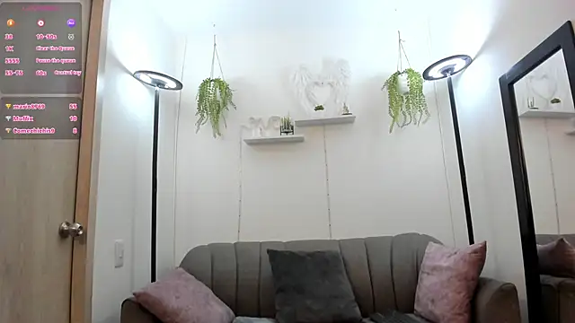 Mia_lucchi webcam