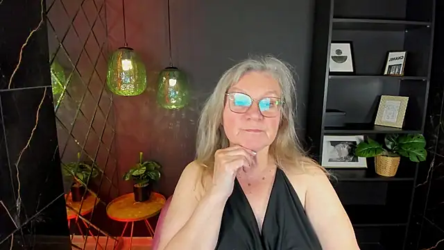 NataliMellow webcam