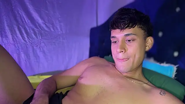 Michael_Jordan_zz live cam on StripChat