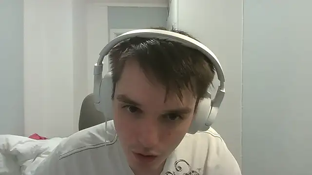 Sweet6Boy9 live cam on StripChat