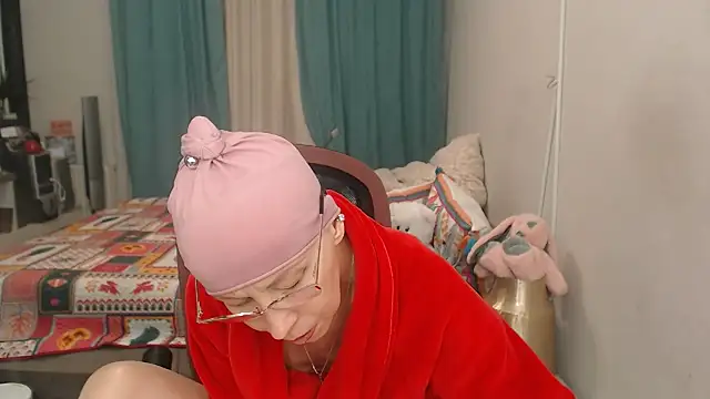 LuxuryNika webcam