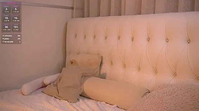 SparkleSevick live cam on StripChat