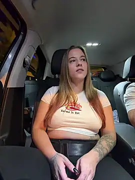 Luna_Lynn webcam
