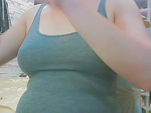keepmepregnantT webcam