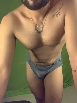 SaltyYoungDaddy webcam
