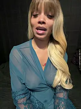 Rakiyahcharms