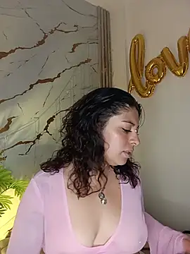 Iam_Issaa_ webcam
