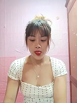 Lucky_lucky2k webcam