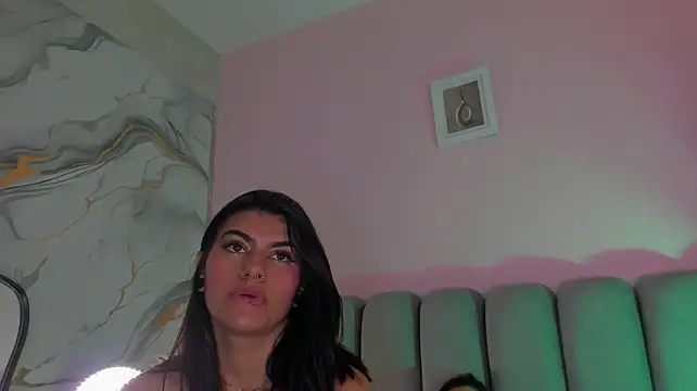 BellaAndDominick live sex cam