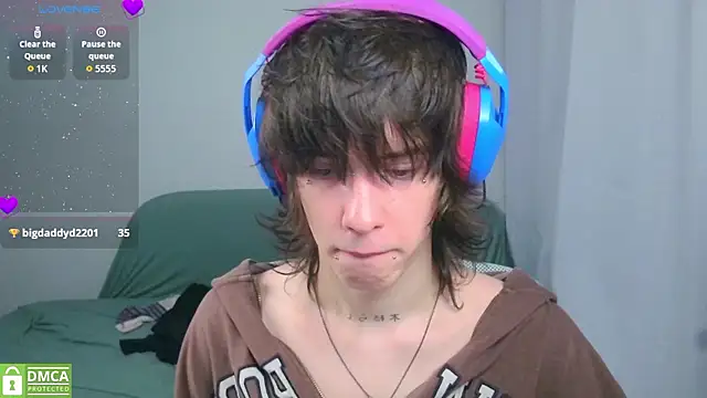 LeonBoykisser