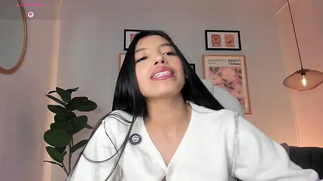 Tiffany_Low
