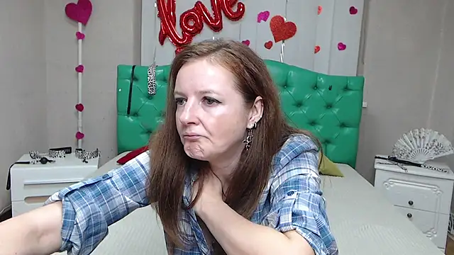 MeganPirs webcam