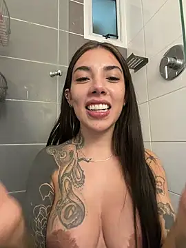 karolvegaa webcam