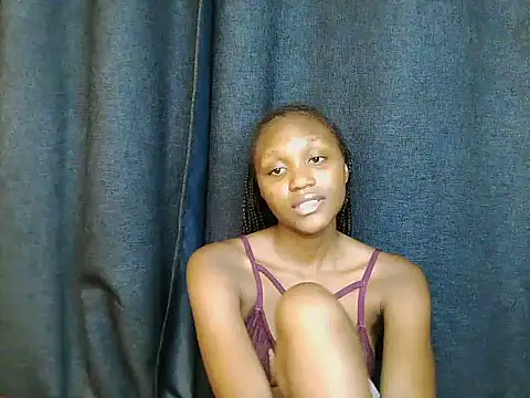 Zari_wet webcam