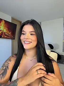 Janettcruz webcam