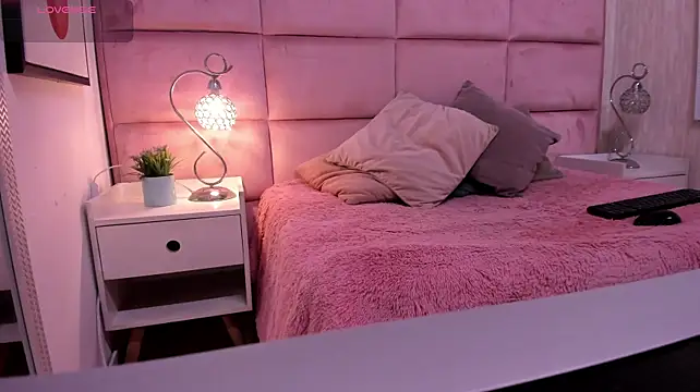 Janah_Myers webcam